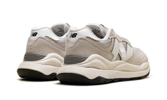 57/40 "Beige White" M5740VPD