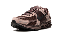 ZOOM VOMERO 5 WMNS "Plum Eclipse" FV1166 200