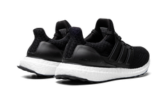 ULTRABOOST 5.0 DNA WMNS "Black White" GV8744