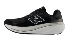 860v15 "Black White" M8607GW