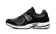 2002R "Black / Gunmetal" M2002RBK