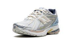 1906R "Kith- White" M1906RKC