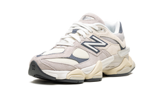 9060 "Moonrock Linen" U9060EEB