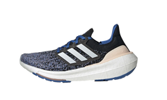 ULTRABOOST LIGHT WMNS "Black" HP9477
