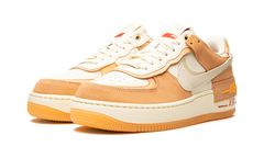 AIR FORCE 1 SHADO MNS WMNS "Sisterhood - Cashmere" DM8157 700