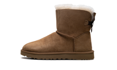 Mini Bailey Bow II Boot - Chestnut WMNS "Chestnut" 1016501 CHE