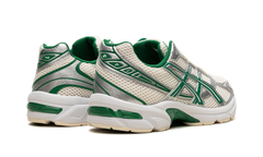 GEL-1130 "Kale Green" 1201A974 100