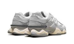 9060 "Light Grey White" U9060HX