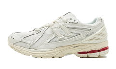 1906R "Angora/Sea Salt/Shadow Red" U19066KA
