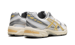 GEL-1130 WMNS "White/Faded Yellow" 1202A164 118