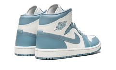 AIR JORDAN 1 MID WMNS "UNC" BQ6472 141