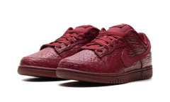 Dunk Low WMNS "Team Red Croc" HV4388 600