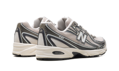 740 "Timberwolf / Timberwolf / White" U740JTD