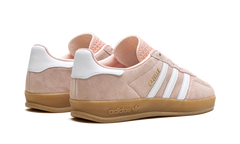 Gazelle Indoor WMNS "Sandy Pink" IH5484