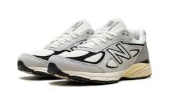 990v4 "Made in USA - Grey / Black" U990TG4