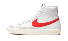 BLAZER MID '77 VNTG WMNS "Habanero Red" CZ1055 101