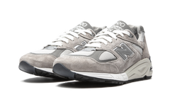M990GR2 "Grey" M990GR2