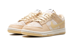 Dunk Low WMNS "Light Orewood Brown" HJ5777 101