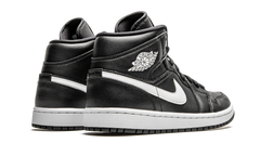 AIR JORDAN 1 MID WMNS "Black / White" BQ6472 011