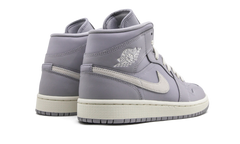 AIR JORDAN 1 MID WMNS
