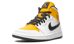 AIR JORDAN 1 MID WMNS "Perforated" BQ6472 107