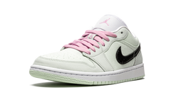 AIR JORDAN 1 LO SE WMNS "Barely Green" CZ0776 300
