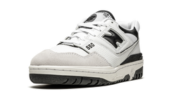 550 "White / Black"