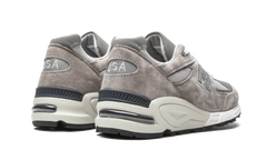 M990GR2 "Grey" M990GR2
