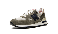 990 V1 "Made In USA - Teddy Santis Olive" M990WG1