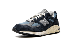 990v2 "Teddy Santis - Navy" M990TB2