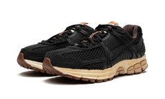 VOMERO 5 WMNS "Black / Sesame" FD0533 010
