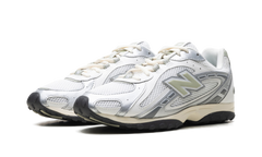 204L "Silver Metallic / Sage Green" U204LSWB
