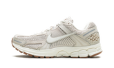 ZOOM VOMERO 5 WMNS "Light Orewood Brown" FZ3780 101