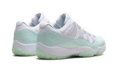 Air Jordan 11 Low WMNS "Igloo" AH7860 103