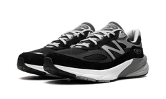 990v6 "Black / Silver" M990BK6