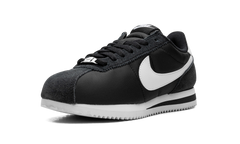 CORTEZ WMNS "Black/White" DZ2795 001