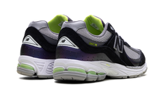 2002R "DTLR - Purple Noir" m2002rhi