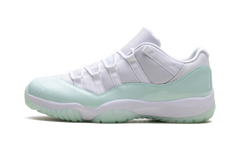 Air Jordan 11 Low WMNS "Igloo" AH7860 103
