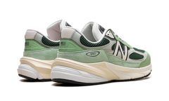 990v6 "Made in USA - Avocado" U990AB6