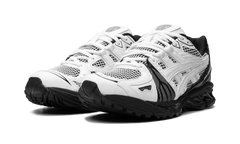 GEL-Kayano Legacy "GmbH - White / Black" 1203A350 100