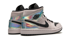 AIR JORDAN 1 MID WMNS "Iridescent" BQ6472 602