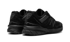 990v5 "Made in USA Triple Black" M990BB5