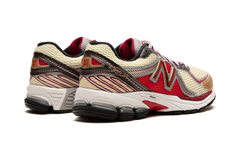 860v2 "Aimé Leon Dore - Red" ML860AD2