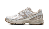 740 "Beige Brown" U740ML2