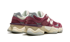 9060 "Washed Burgundy" U9060VNA