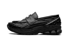 1906L "Black Croc" U1906LCR