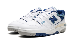 550 "White Blue Groove" BB550NCC
