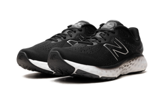 Fresh Foam Evoz V2 "Black / White" MEVOZLK2