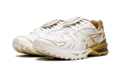 GEL-Kayano 14 "The Museum Visitor - Cream" 1203A528 100