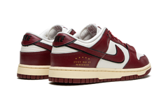 DUNK LOW WMNS "Just Do it - Team Red" DV1160 101